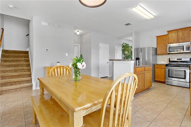 Building Photo - 4617 Tiddle Ln