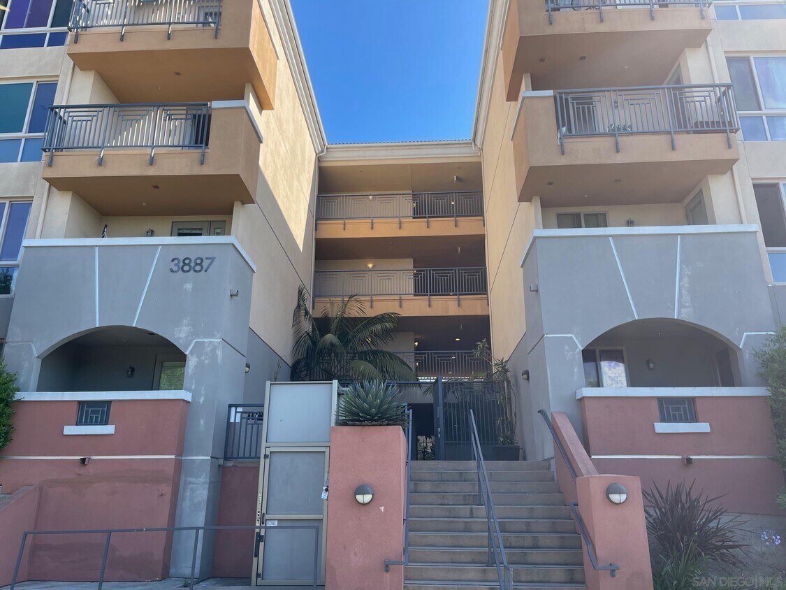 3887 Pell Pl Unit 202, San Diego, CA 92130 Condo for Rent in San