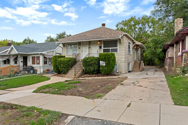 Building Photo - 1180 24th St