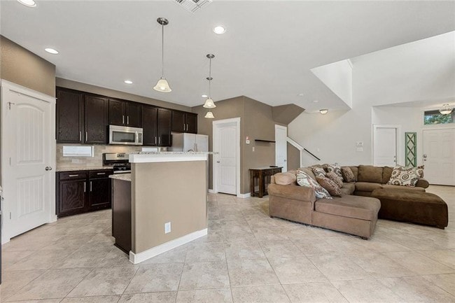 Building Photo - 2101 Rivers Edge Way