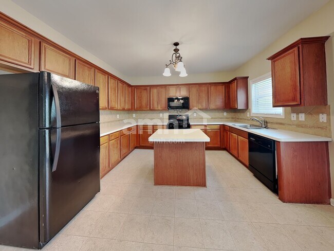 Foto del edificio - 1387 Belfaire Lake Trl