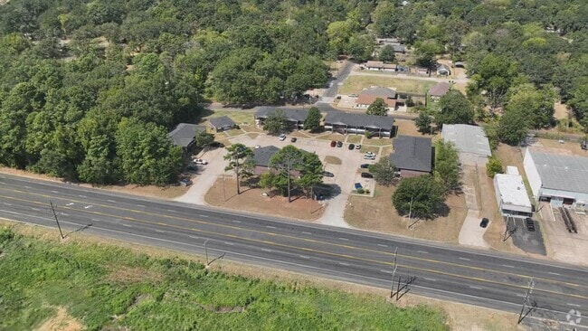  - Legacy Apartments