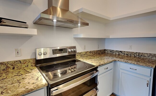 Foto del edificio - 832 Mattocks Ct