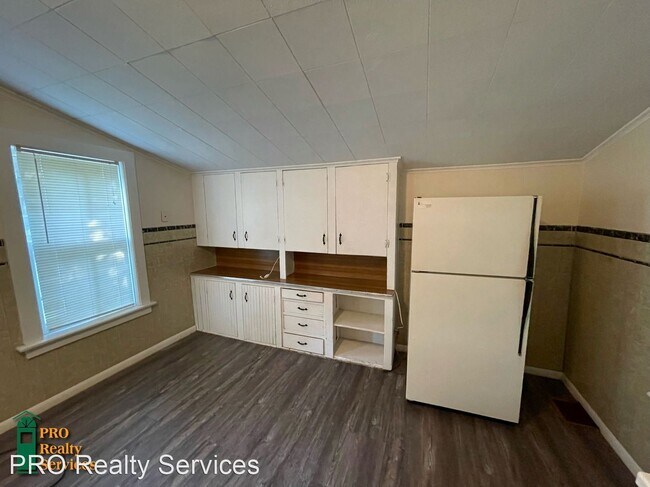 Building Photo - 2 br, 1 bath House - 1788 Blair Avenue