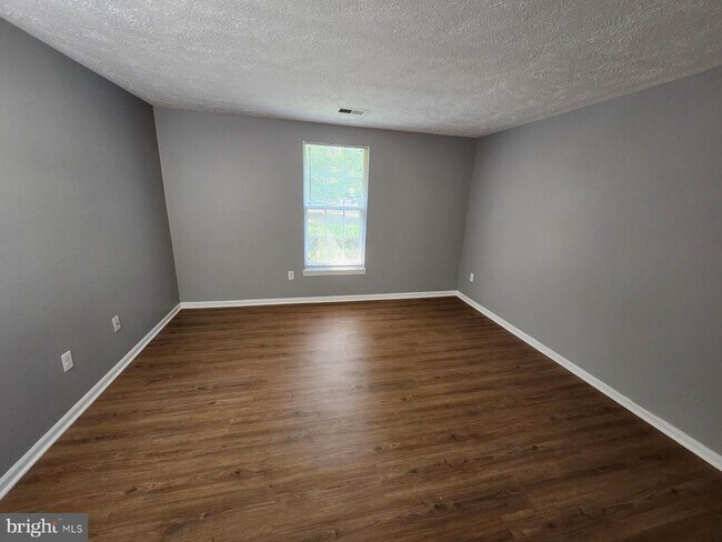 Foto del edificio - 12236 Ladymeade Ct