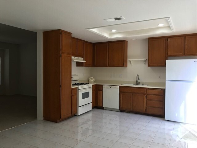 Foto del edificio - 581 Springbrook N