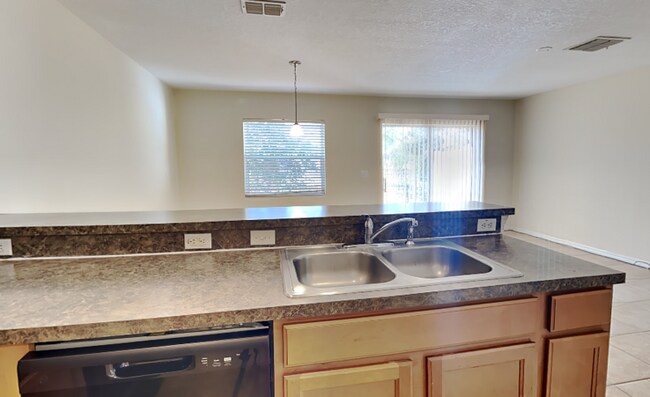 Foto del edificio - 3766 Collingwood Ln