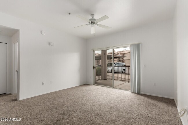 Foto del edificio - 13700 N Fountain Hills Blvd