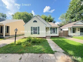 Building Photo - 1613 W 20th St