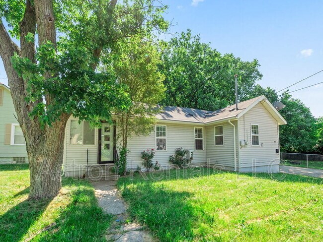 Foto del edificio - 1073 LaSalle Ave