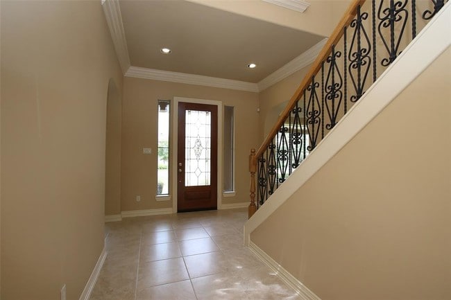 Building Photo - 14303 Shadow Garden Ln
