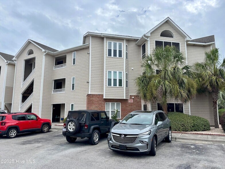 Foto principal - 609 Spencer-Farlow Dr