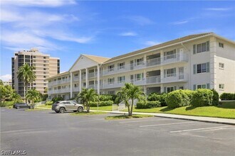 Building Photo - 10686 Gulf Shore Dr