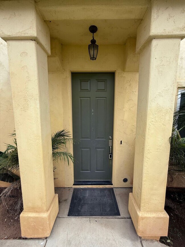 Building Photo - 3BR / 2.5BATH Imperial Beach Home | Private Yard & Attached 2-Car Garage