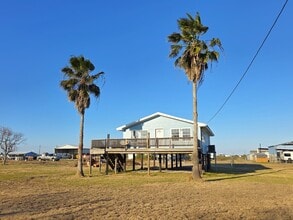 Building Photo - 405 Blue Water Blvd