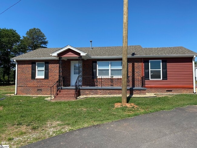 Building Photo - 532 Farrs Bridge Rd