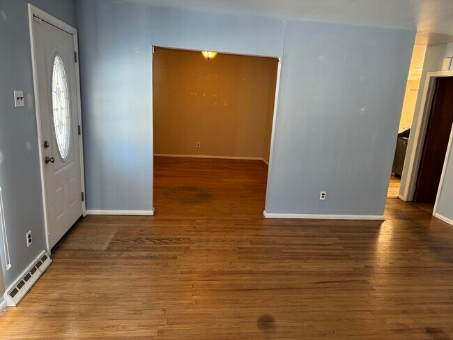 Foto del edificio - 49 Harvard Rd