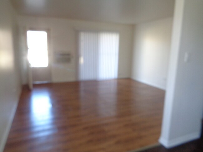 Foto del edificio - 8701 84th Ct