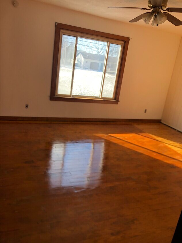 Foto principal - 315 Main St