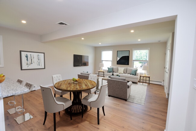 Foto del edificio - 491 Middletown Ave