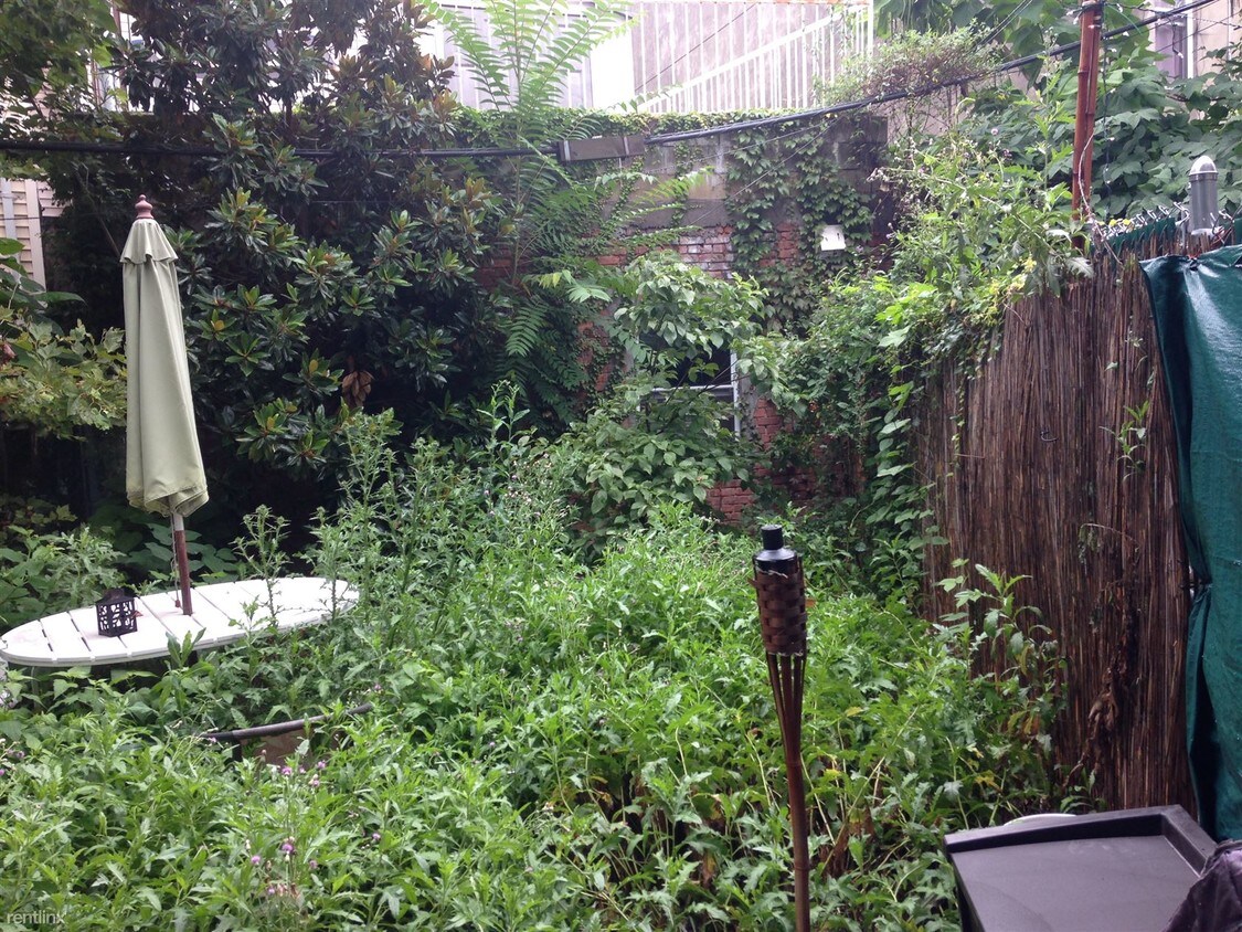 Foto principal - 1200 Myrtle Ave