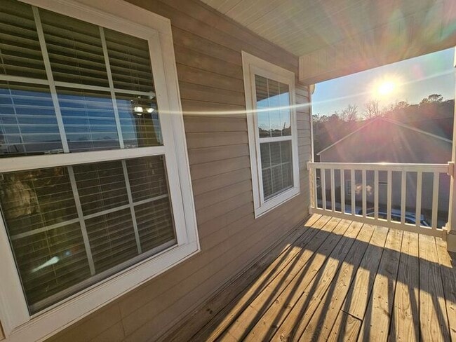 Foto del edificio - Beautiful Wellesley Home with a Corner Lot