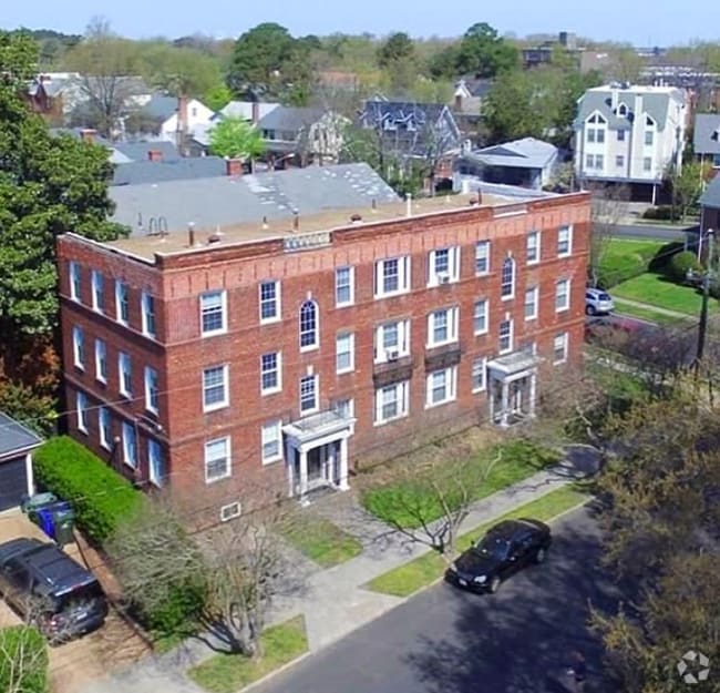 Building Photo - 1415 Leigh St
