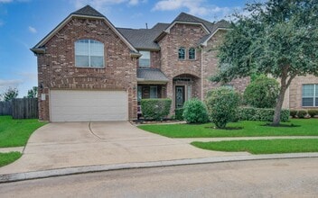 Building Photo - 21331 Parham Cir