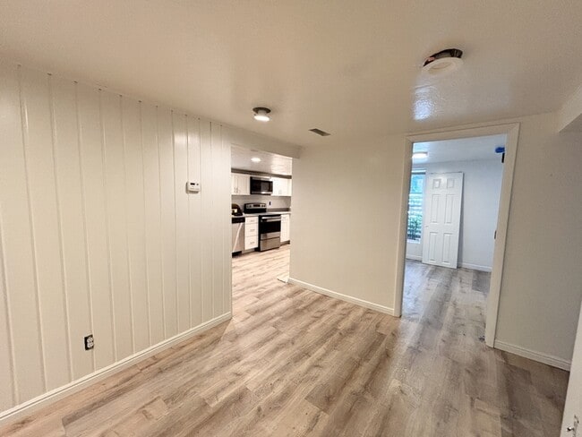 Building Photo - 1090 S 1100 E