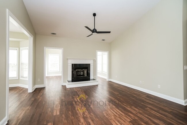 Building Photo - 4 bedroom 2 bath in Wescott of Summerville