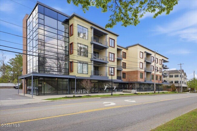 Foto del edificio - 116 West Ave