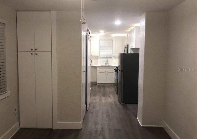 Foto del edificio - 3734 Burlington Ave N