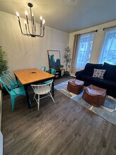 Building Photo - 476 9th Ave