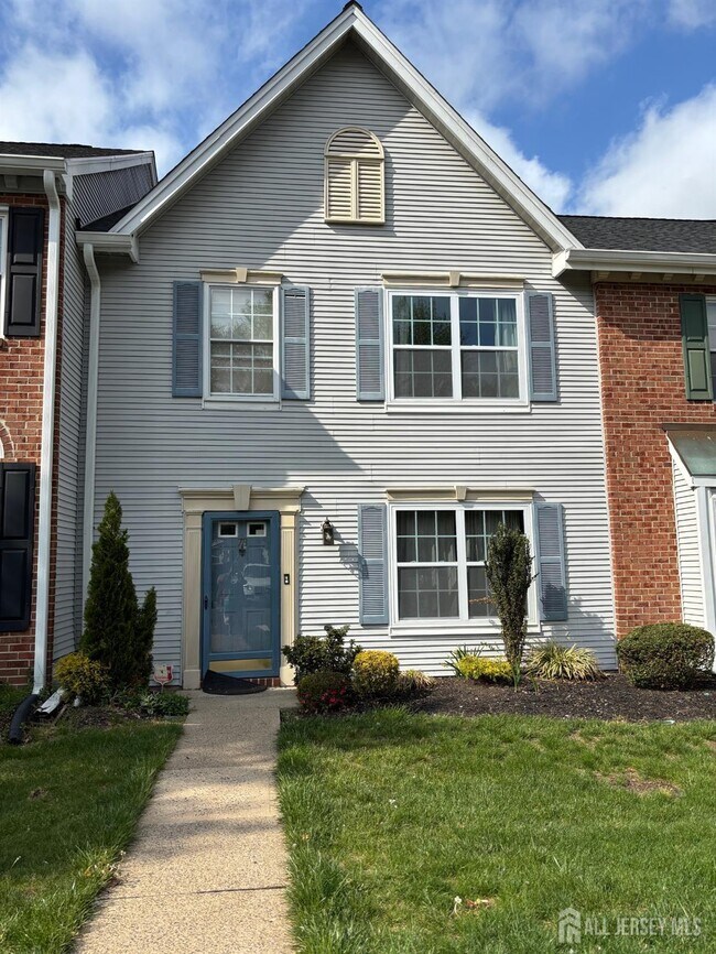 Building Photo - 78 Albury Way