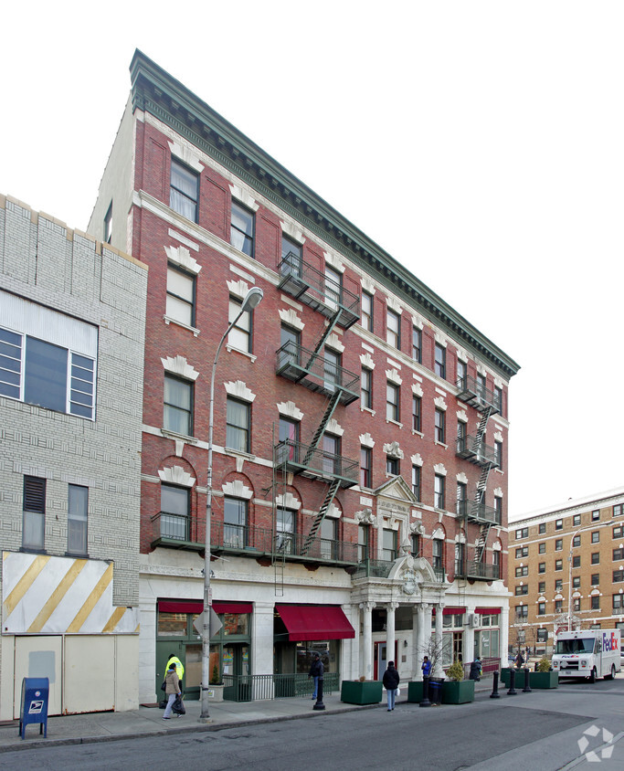 4 Hudson St, Yonkers, NY 10701 - Apartments in Yonkers, NY | Apartments.com