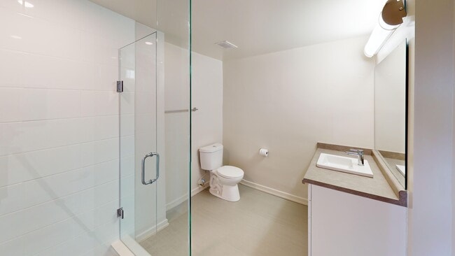 Interior Photo - Somerset Place Apartments