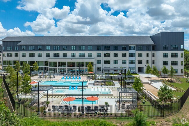Piscina - Standard on the River