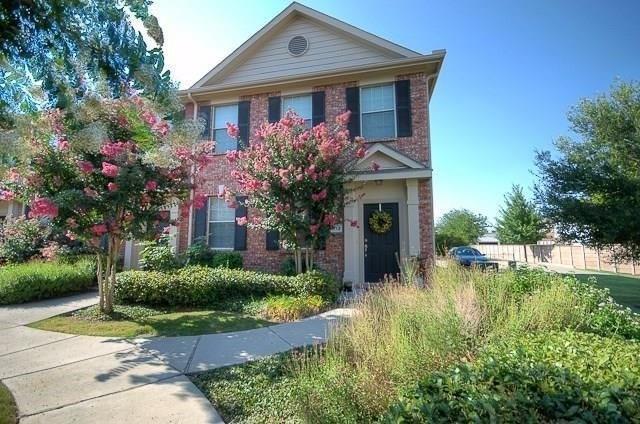 Foto principal - 3013 Stone Forest Cir