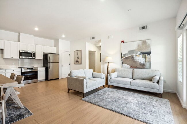 Building Photo - Tran Villa Apartments