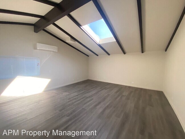 Building Photo - 3 br, 2 bath House - 438 Tonopah Ave