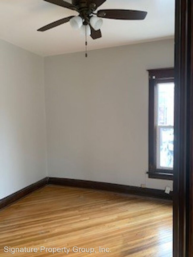 Foto del edificio - 306 N Center St