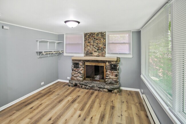 Building Photo - 17561 Hillside Ave