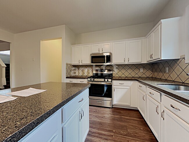 Foto del edificio - 4620 Stonehaven View