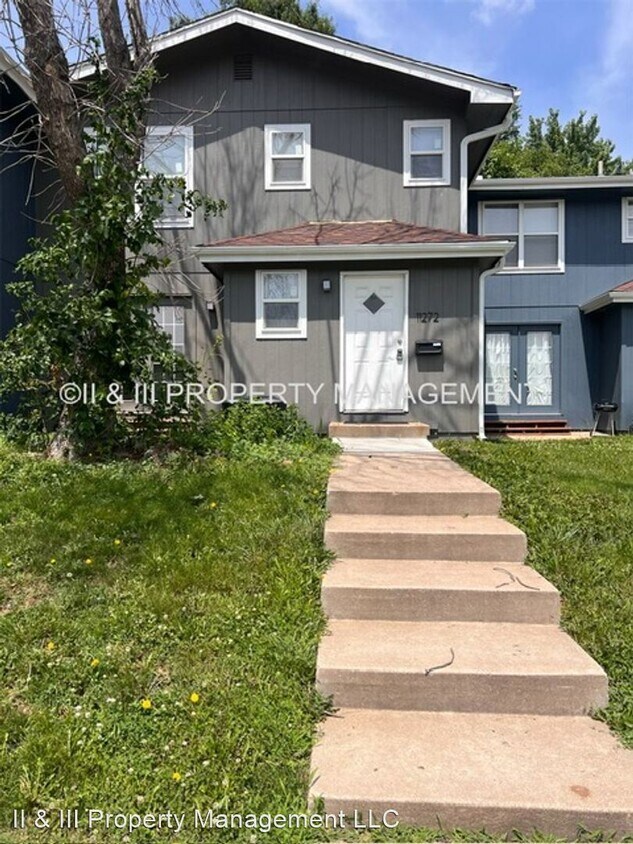 4 br, 2.5 bath House 11272 Bales Ave House for Rent in Kansas City