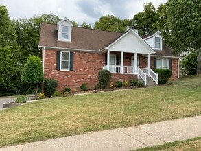 Building Photo - 1564 Birchwood Cir