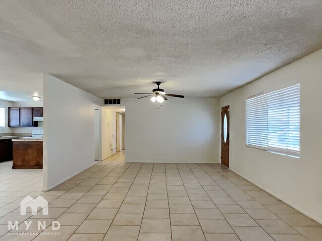 Foto del edificio - 5619 N 61st Cir