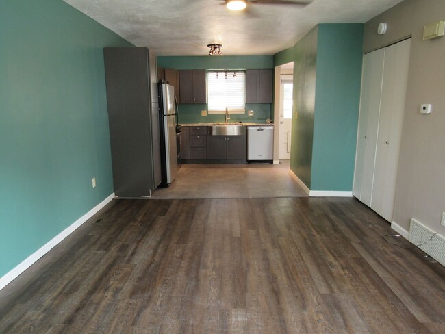 Building Photo - Condo In Arvada close to light rail