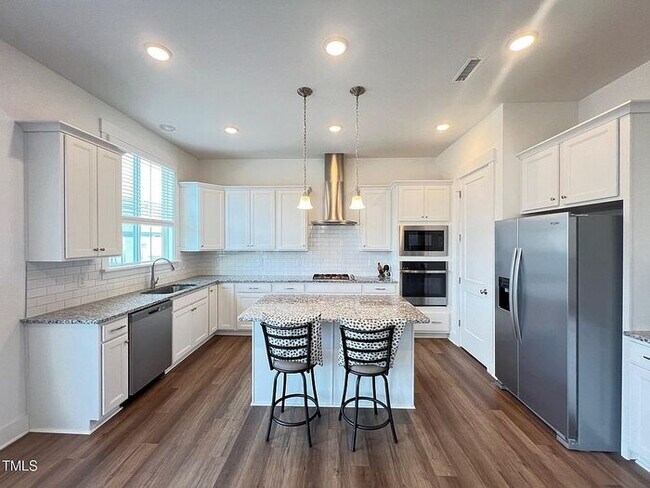 Building Photo - Build Equity While Leasing - Lease and Own...