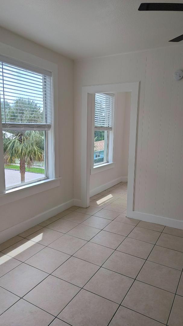 Foto del edificio - 2002 7th Ave W