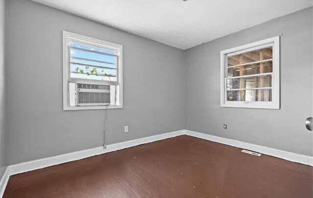 Foto del edificio - 685 Bolton Rd NW